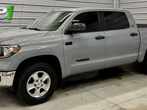 Used 2019 Toyota Tundra SR5 image 1