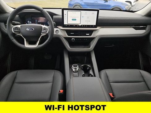 New 2026 Ford Explorer Active w/ Active Comfort Package image 5