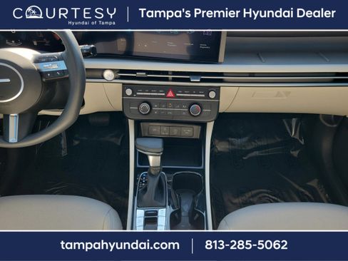 Certified 2026 Hyundai Tucson SE image 16