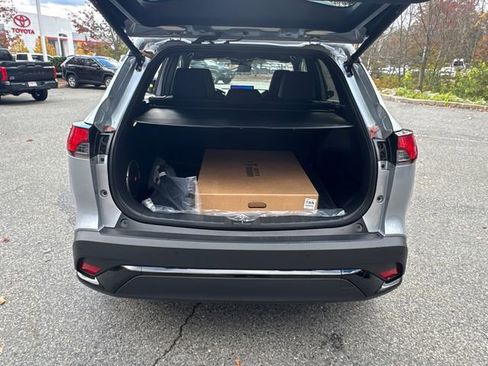 New 2026 Toyota Corolla Cross XSE image 11