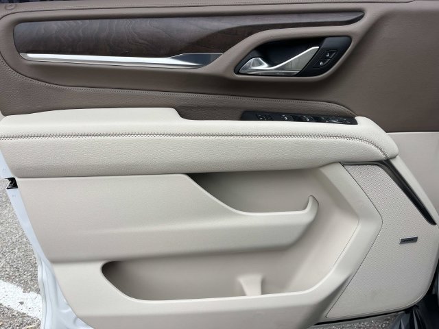 Used 2024 GMC Yukon Denali AWD/4WD image 32