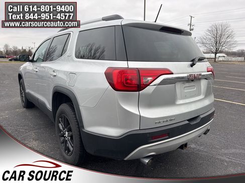 Used 2019 GMC Acadia SLT image 4