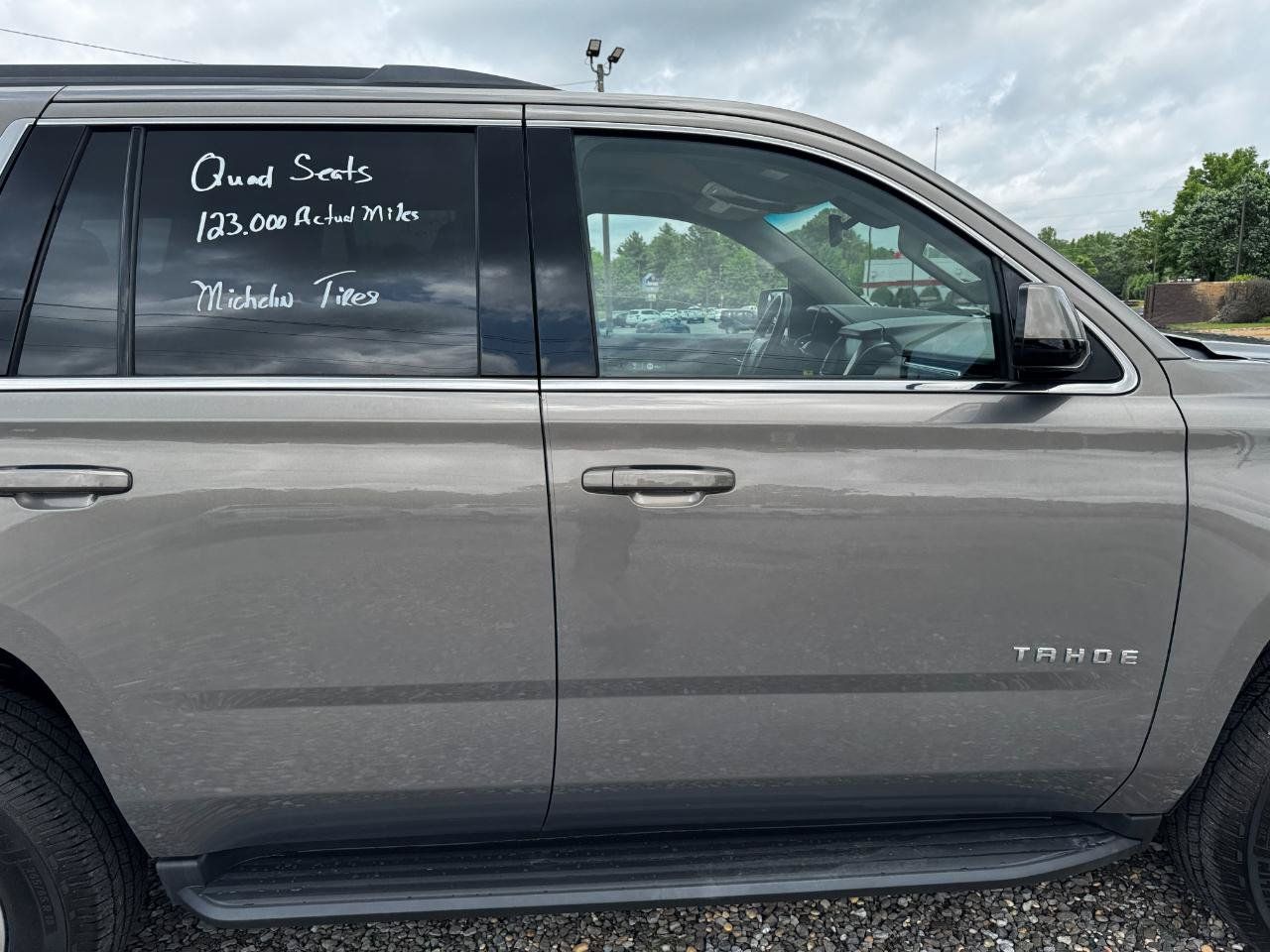 Used 2017 Chevrolet Tahoe LT RWD image 9