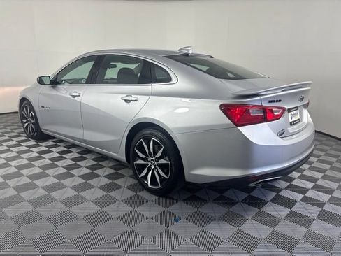 Used 2020 Chevrolet Malibu RS FWD image 38