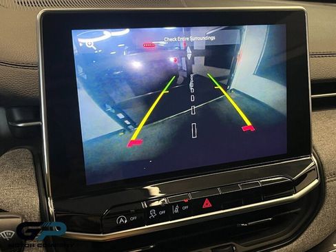 Used 2023 Jeep Compass Latitude image 13