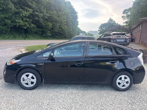 Used 2010 Toyota Prius One FWD image 1