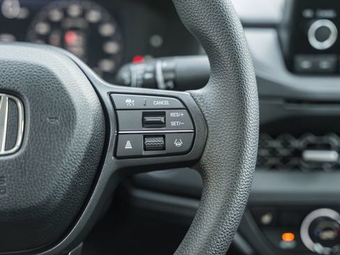 Certified 2025 Honda Accord SE image 24
