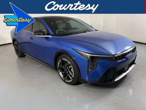 New 2026 Kia K4 GT-Line image 1