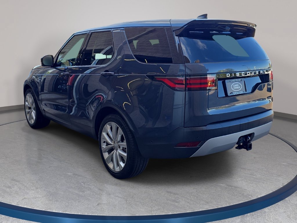 Certified 2024 Land Rover Discovery S AWD/4WD image 8