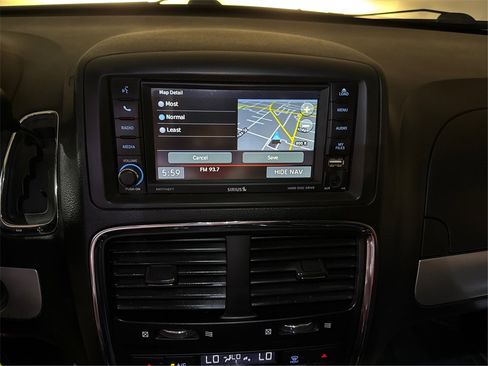 Used 2017 Dodge Grand Caravan GT image 30