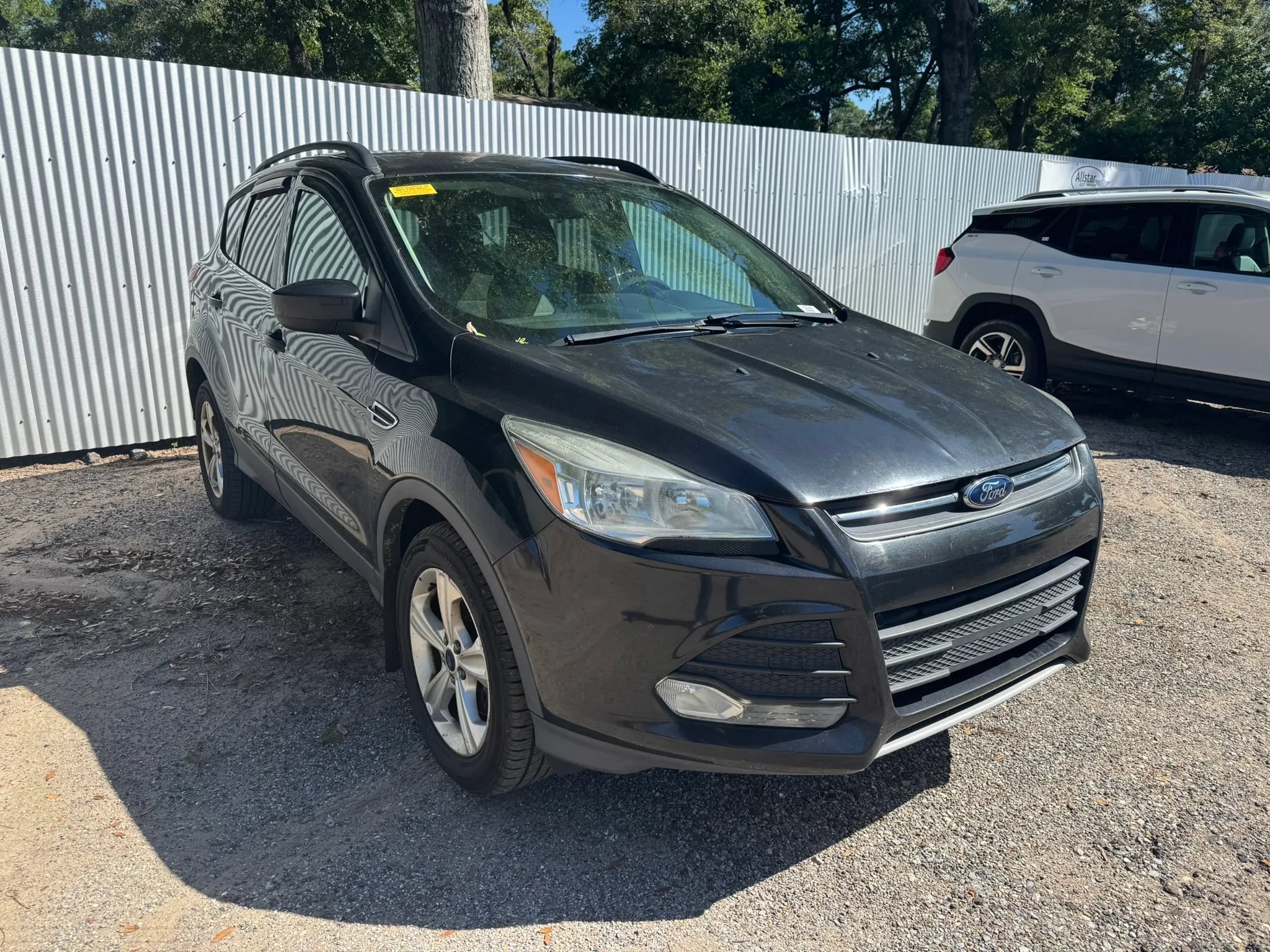 Used 2015 Ford Escape SE w/ Equipment Group 201A AWD/4WD image 4