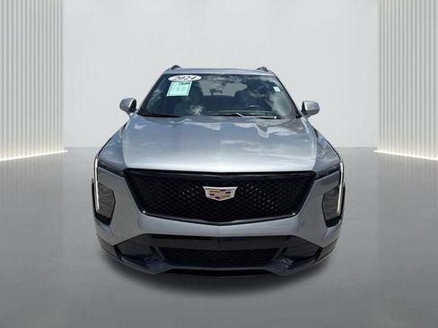 Certified 2024 Cadillac XT4 Sport FWD image 2