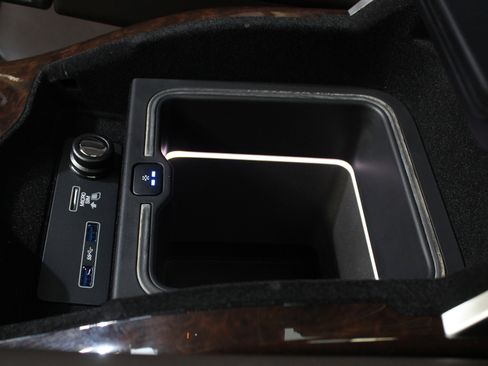 Used 2021 Land Rover Range Rover Westminster Edition image 74