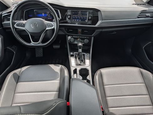 Used 2022 Volkswagen Jetta SE FWD image 10