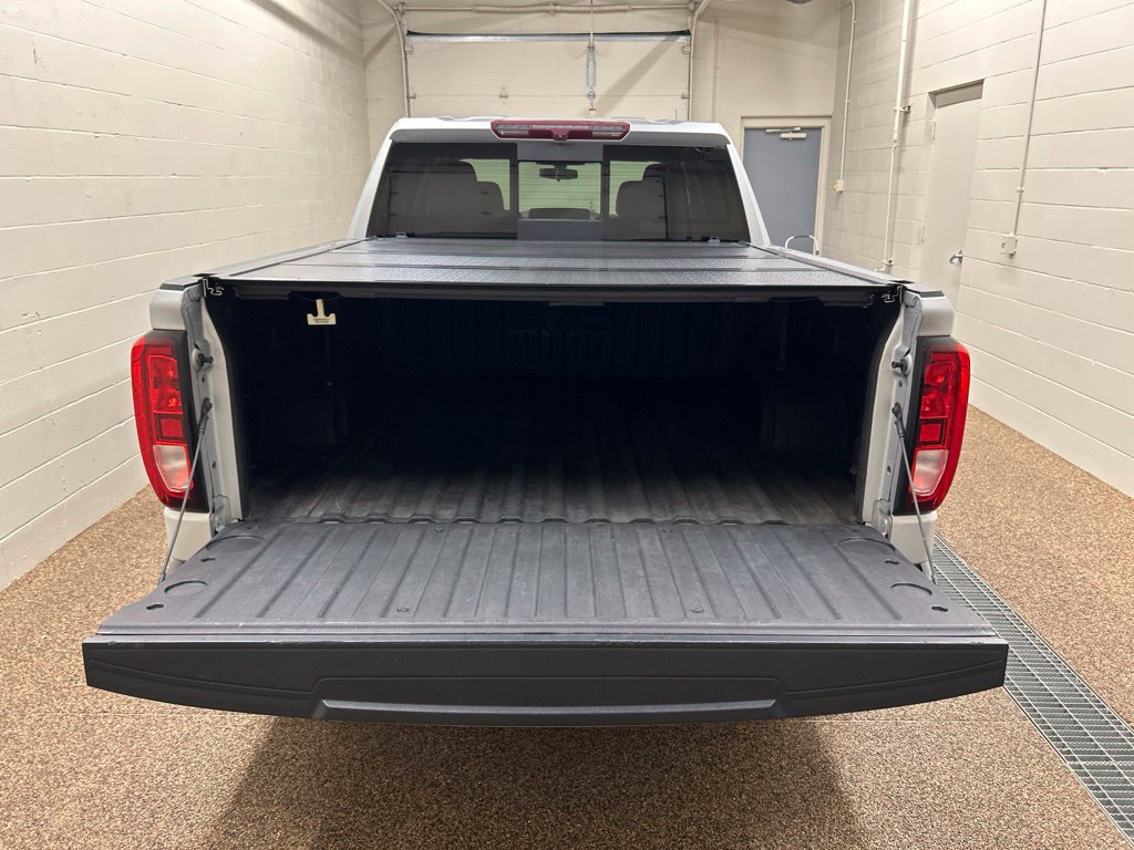 Used 2020 GMC Sierra 1500 Elevation w/ Elevation Value Package AWD/4WD image 13
