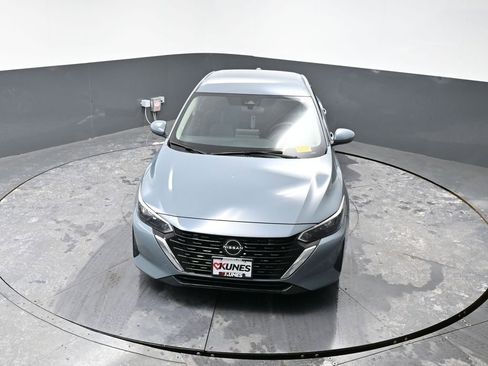 Used 2024 Nissan Sentra SV image 42