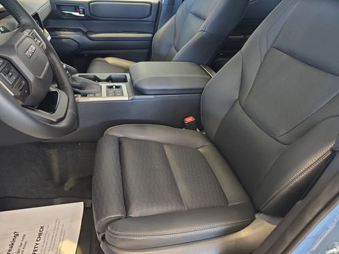 New 2026 Toyota Land Cruiser AWD/4WD image 9