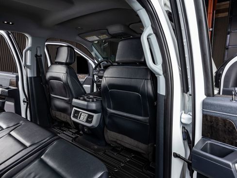 Used 2023 Ford F450 Lariat w/ Lariat Ultimate Package image 32