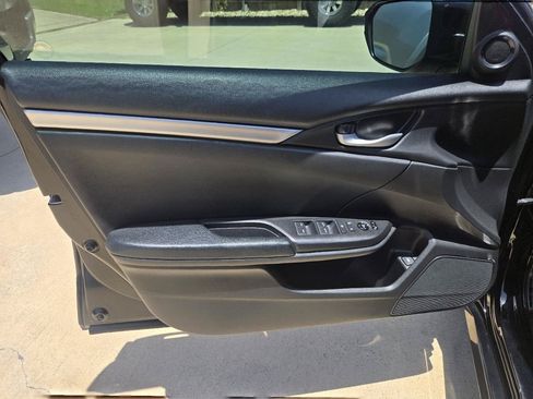 Used 2019 Honda Civic Sport image 19