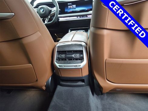 Certified 2024 BMW 760i xDrive w/ Executive Package image 18