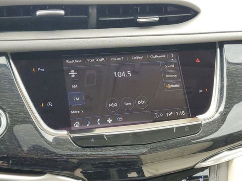 Certified 2022 Cadillac XT6 Premium Luxury w/ LPO, Floor Liner Package AWD/4WD image 15
