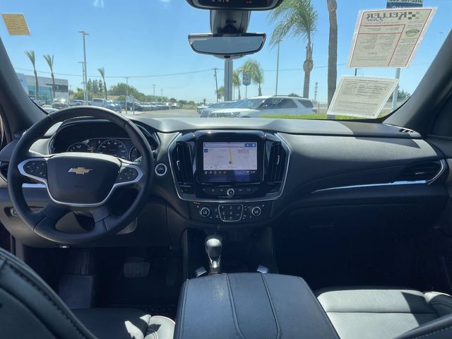 Used 2023 Chevrolet Traverse Premier FWD image 20
