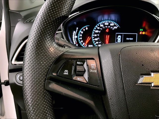 Used 2021 Chevrolet Trax LS w/ Tint and Cruise Package FWD image 17