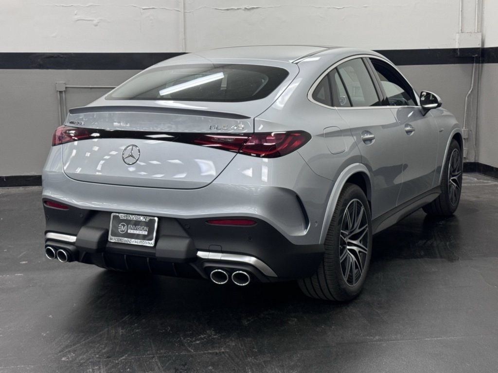 Used 2025 Mercedes-Benz GLC 43 AMG 4MATIC Coupe image 10