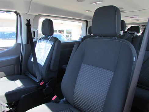 Used 2023 Ford Transit 350 XLT RWD image 13