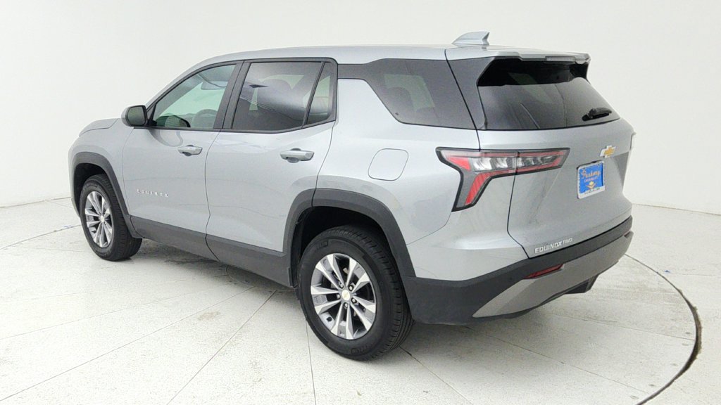 Certified 2025 Chevrolet Equinox LT AWD/4WD image 5
