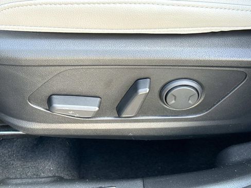 Used 2025 Hyundai Tucson SEL AWD/4WD image 16