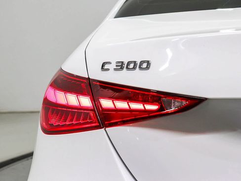 Used 2024 Mercedes-Benz C 300 Sedan image 11
