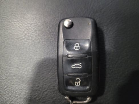 Used 2014 Volkswagen Jetta S image 32