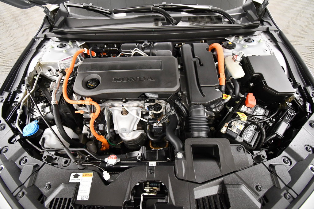 Used 2025 Honda Accord Sport image 12
