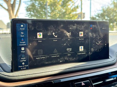 Used 2025 Acura MDX w/ Technology Package image 28