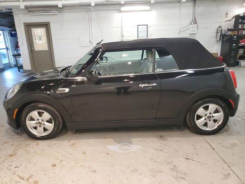 Used 2017 MINI Cooper Convertible image 14