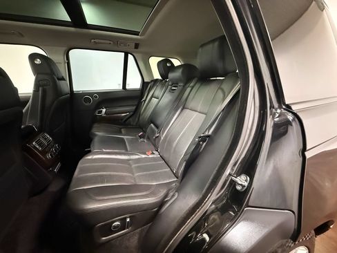 Used 2016 Land Rover Range Rover Supercharged AWD/4WD image 8