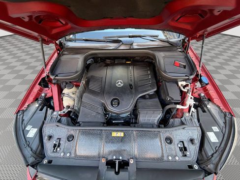 Used 2022 Mercedes-Benz GLS 450 4MATIC w/ AMG Line Exterior image 18