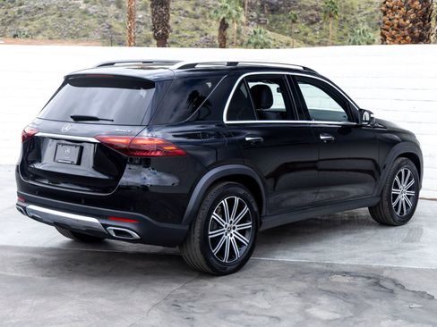 Used 2025 Mercedes-Benz GLE 350 4MATIC image 10