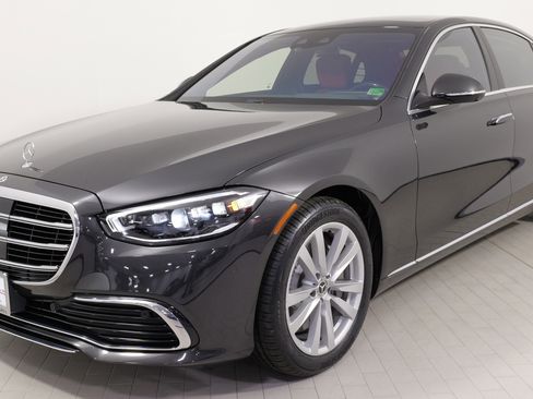 Used 2022 Mercedes-Benz S 500 4MATIC image 5