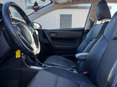 Used 2014 Toyota Corolla S image 26