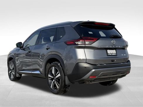 Used 2023 Nissan Rogue SL w/ SL Premium Package image 5