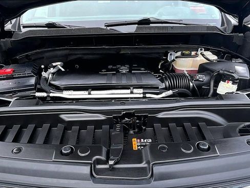 Used 2023 Chevrolet Silverado 1500 LT w/ Protection Package image 10