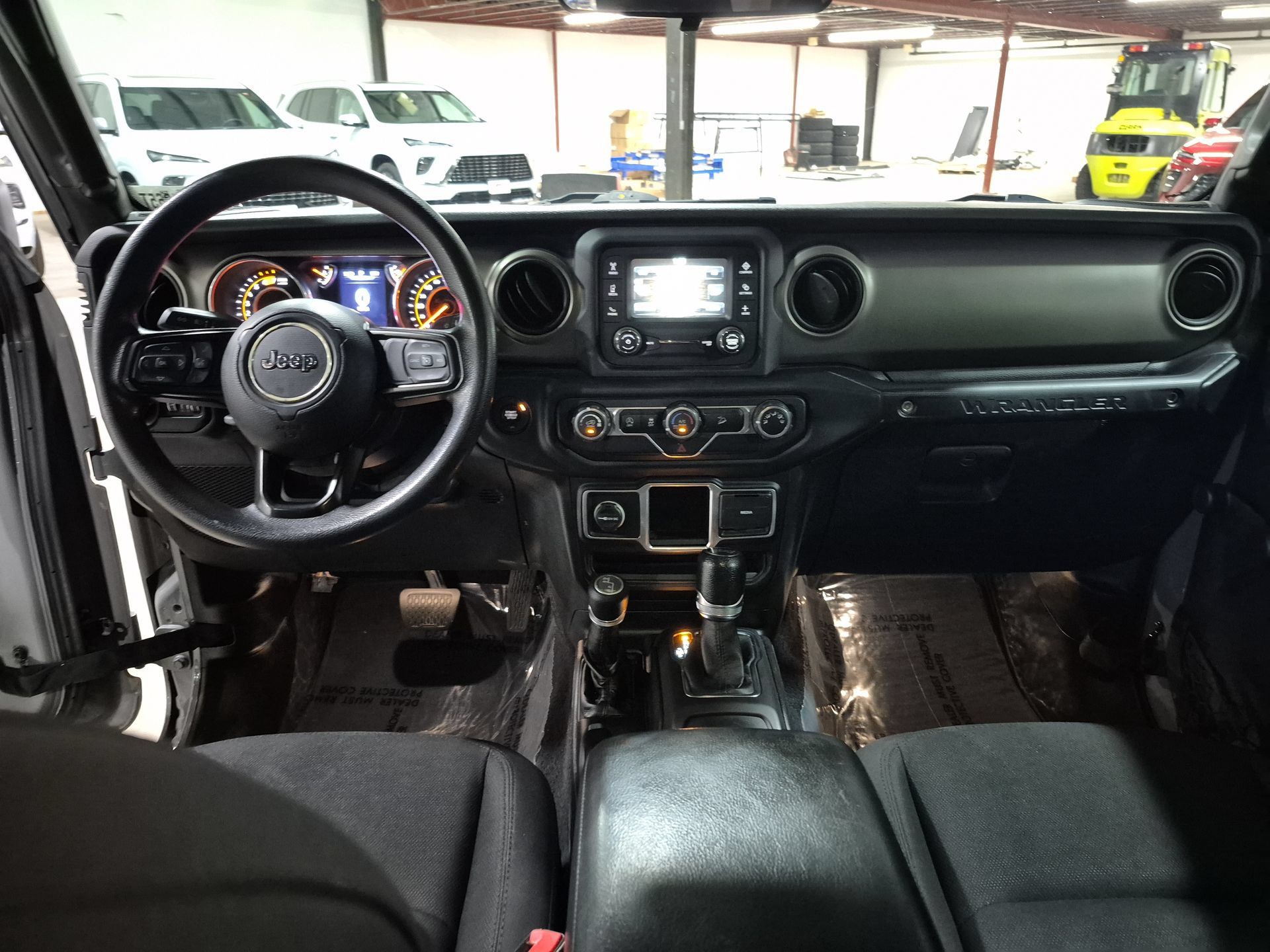 Used 2018 Jeep Wrangler Unlimited Sport AWD/4WD image 20