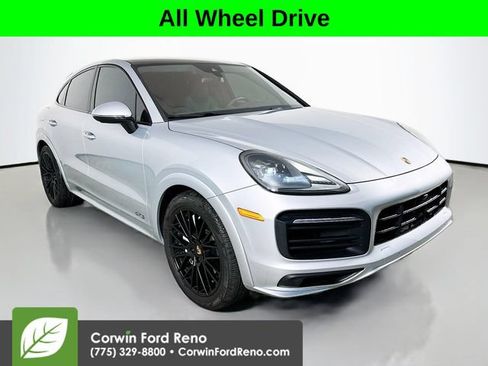 Used 2021 Porsche Cayenne GTS AWD/4WD image 1