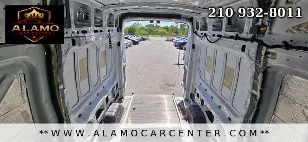Used 2016 Ford Transit 250 148 High Roof RWD image 26