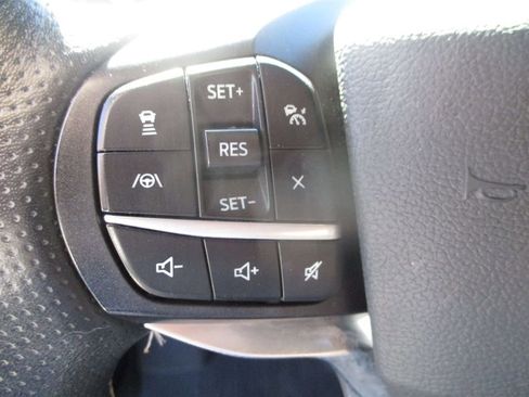 Used 2020 Ford Explorer ST w/ Premium Technology Package image 9