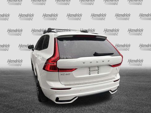 Used 2023 Volvo XC60 B5 Ultimate w/ Climate Package FWD image 10