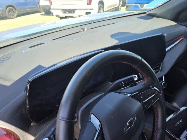 Used 2025 Chevrolet Equinox RS FWD image 7