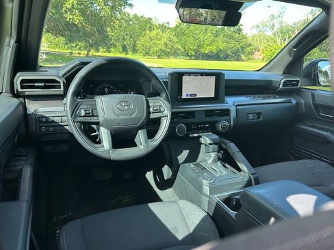 Used 2025 Toyota Tacoma SR5 RWD image 12